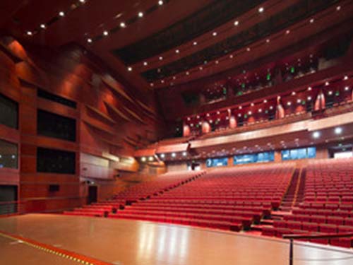 電影院做隔音應(yīng)該怎么做？有哪些注意事項？