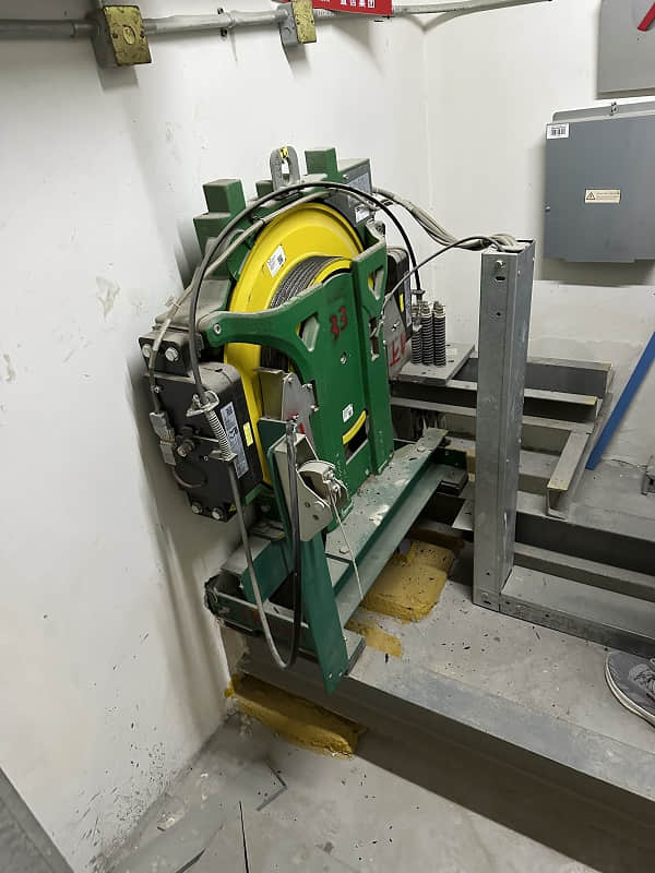 電梯噪音找誰解決？