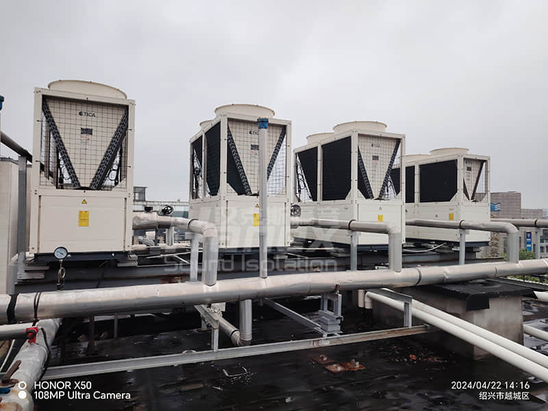 風(fēng)冷熱泵機(jī)組噪音大怎么解決？